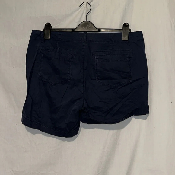 blue Eddie Bauer shorts size 12 - Picture 2 of 4